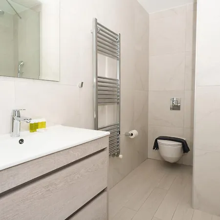 Wealthystays 360 Luxury * Nikosia