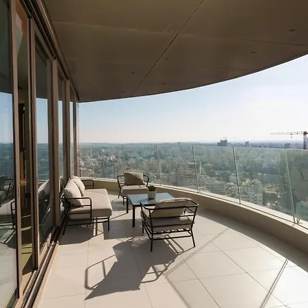 360 Skyhigh Luxury Residence