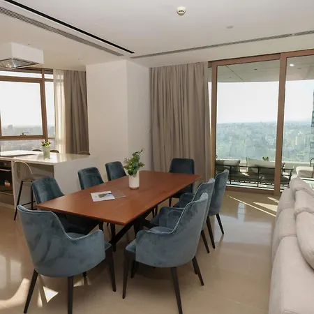 Wealthystays 360 Luxury Appartement *