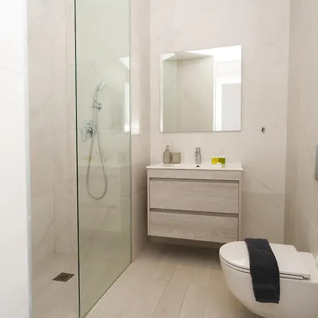 360 Skyhigh Luxury Residence