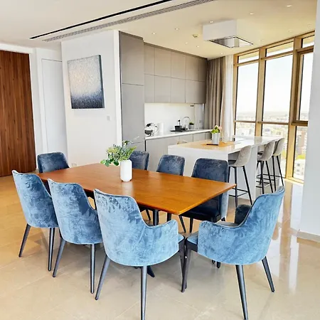 Lejlighed 360 Skyhigh Luxury Residence