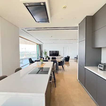 Appartement Wealthystays 360 Luxury *