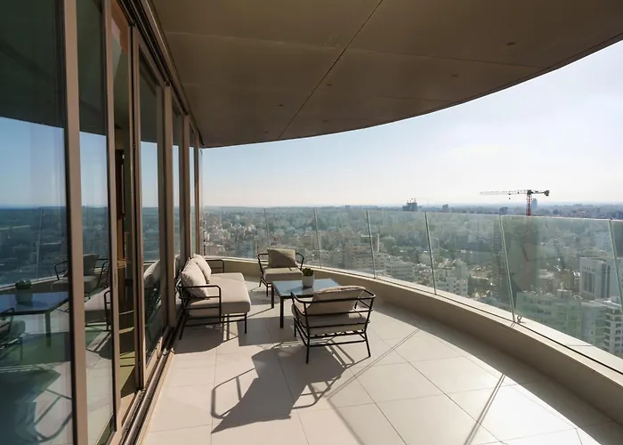 Wealthystays 360 Luxury