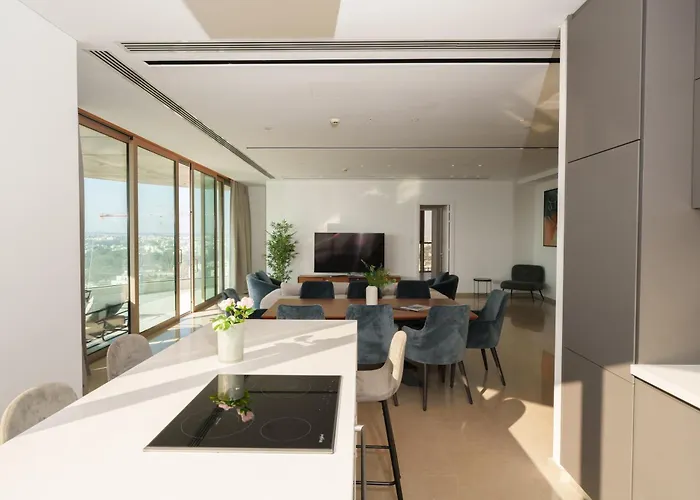 Wealthystays 360 Luxury * Nicosie