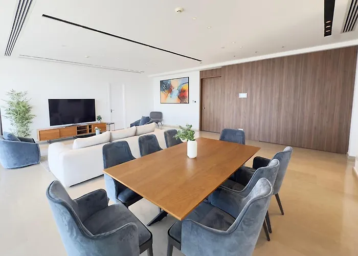 Wealthystays 360 Luxury * Nicosia