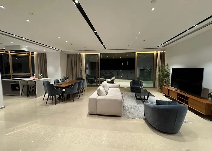 Wealthystays 360 Luxury Lägenhet